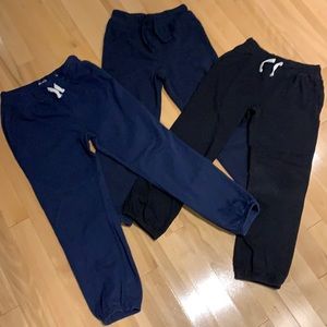 3 Boys Children’s Place Black&Navy Blue Fleece Joggers - size L (10/12)